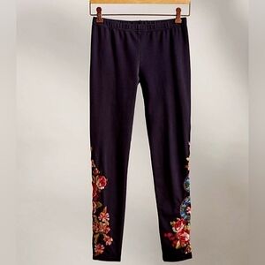 Johnny Was Floral Embroidered Black Leggings